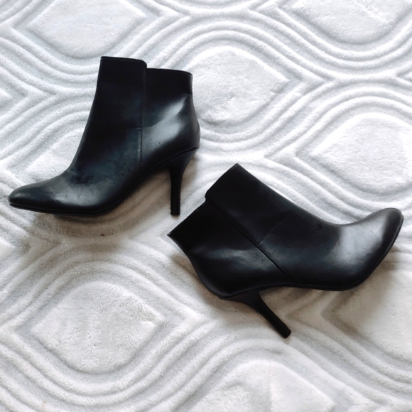 CL by Laundry Shoes - 🧡CL By Laundry Size 7 Black Ankle Boots